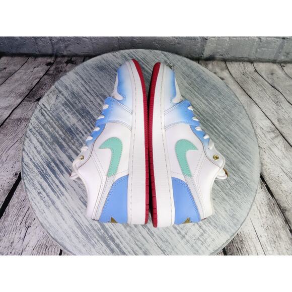 Air Jordan 1 Low SE GS White/Game Royal-White Youth 7Y Women 8.5 VNDS Excellent - Picture 7 of 16